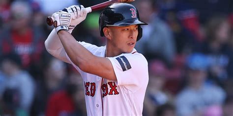 Red Sox notebook: OF Rob Refsnyder inks one-year contract extension